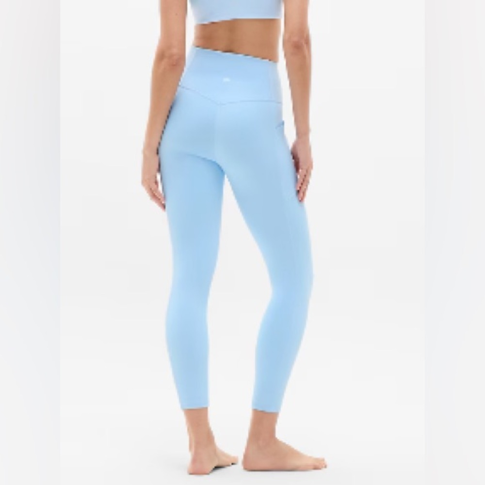 Athleta Salutation Stash Pocket II 7/8 Tight Leggings